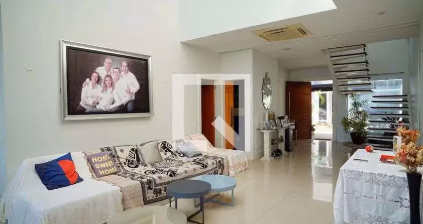 Casa / sobrado em condomínio para venda - charitas, 7 quartos,  491 m² - niterói