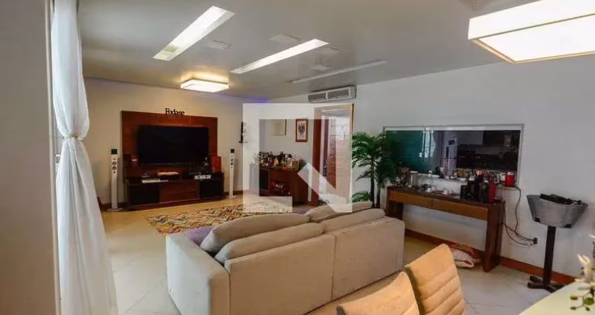 Casa para venda - grajaú, 4 quartos,  550 m² - rio de janeiro