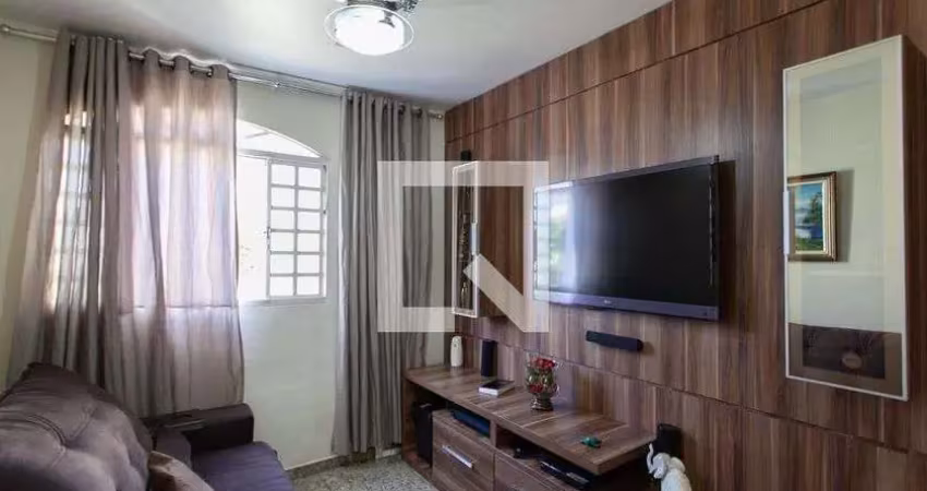 Casa para venda - alípio de melo, 3 quartos,  266 m² - belo horizonte