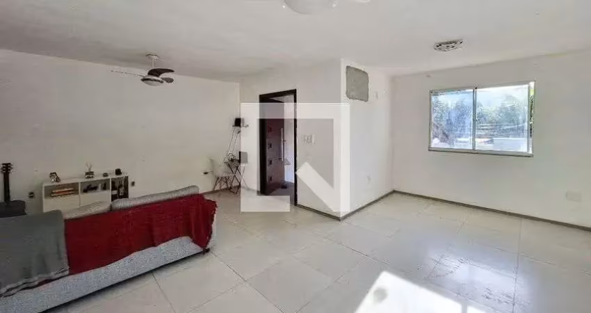 Casa para venda - piratininga, 1 quarto,  136 m² - niterói