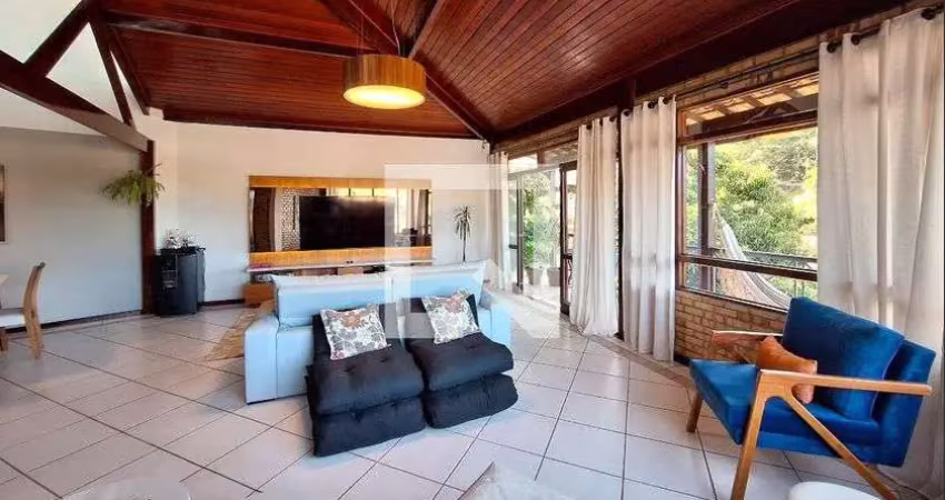 Casa / sobrado em condomínio para venda - maria paula, 4 quartos,  280 m² - niterói