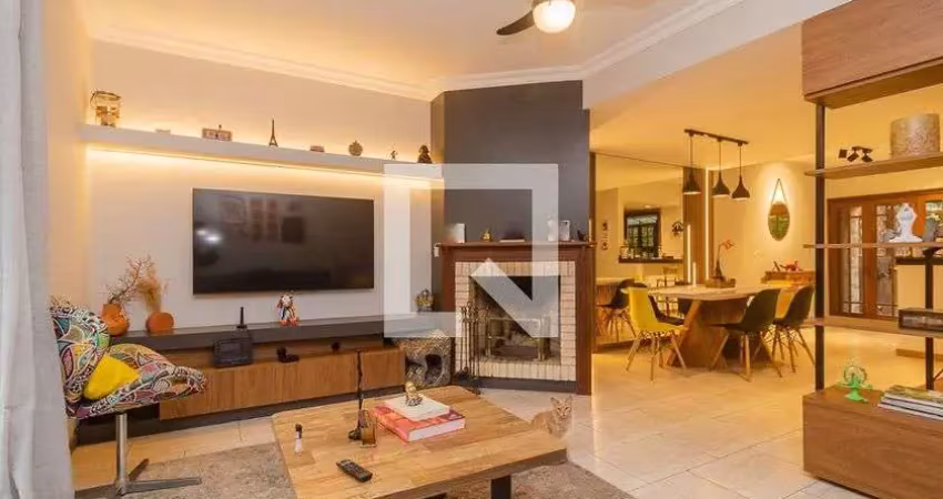 Casa / sobrado em condomínio para venda - tristeza, 3 quartos,  197 m² - porto alegre