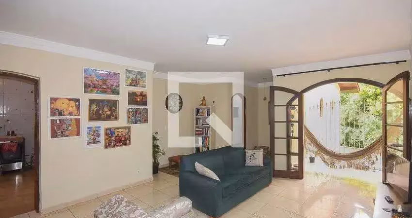 Casa para venda - jardim américa, 3 quartos,  250 m² - taboão da serra