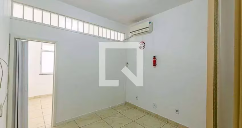 Apartamento para venda - centro , 2 quartos,  70 m² - niterói