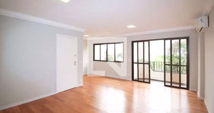 Apartamento com 3 quartos à venda na Rua Araguari, Moema, São Paulo