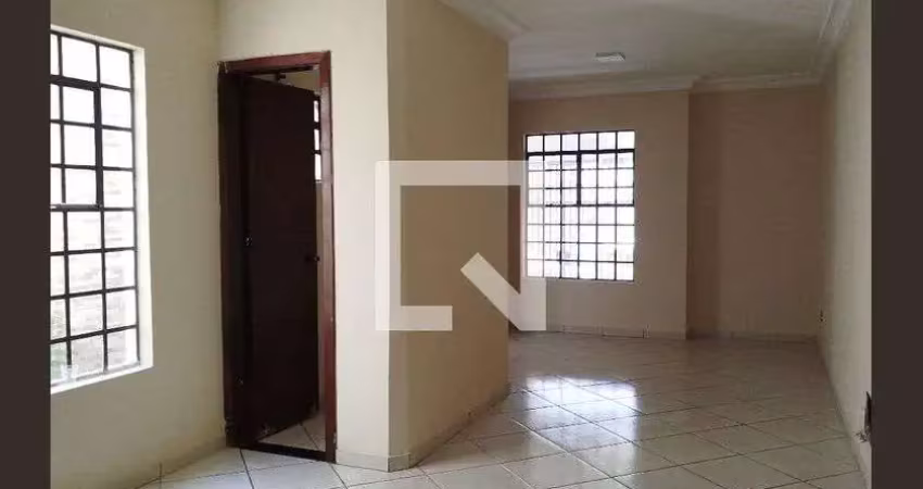 Casa com 3 quartos à venda na Rua Nova Jerusalém, Vila Carrão, São Paulo