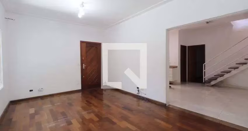 Casa com 2 quartos à venda na Rua Tuparaquara, Vila Carrão, São Paulo