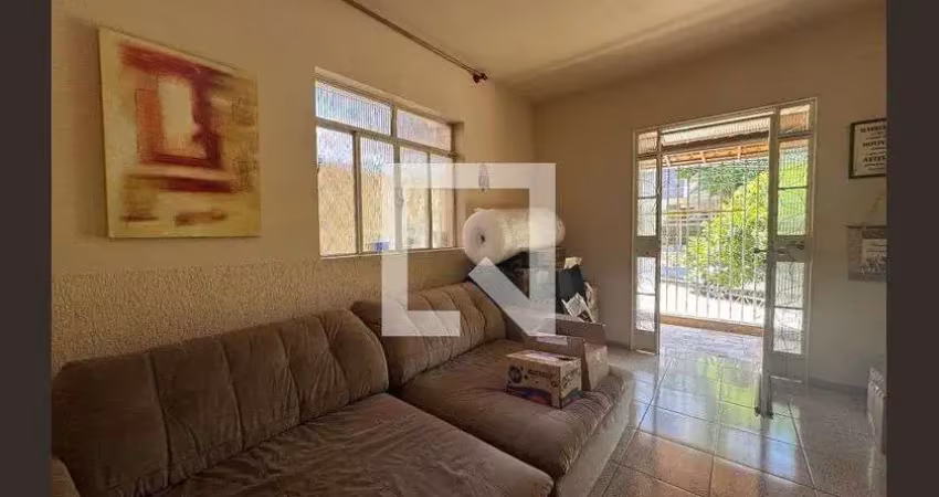 Casa para venda - caiçaras, 3 quartos,  280 m² - belo horizonte