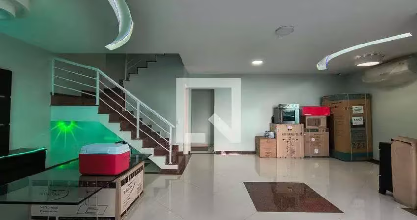 Casa / sobrado em condomínio para venda - vargem pequena, 3 quartos,  300 m² - rio de janeiro