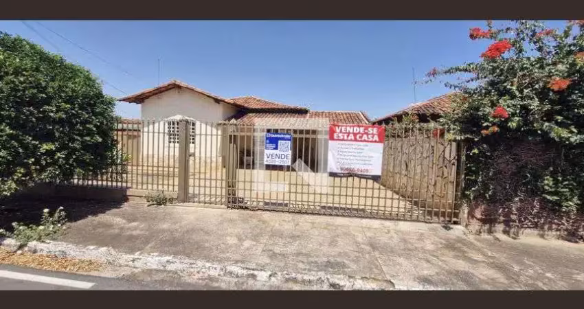 Casa com 4 quartos à venda na Rua Espírito Santo, Várzea, Lagoa Santa