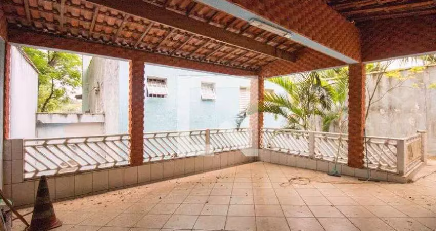 Casa com 3 quartos à venda na Rua Tomé Portes, Campo Belo, São Paulo