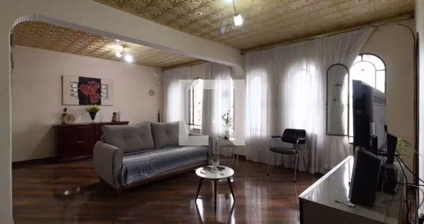 Casa com 3 quartos à venda na Rua Professor Thiré, Artur Alvim, São Paulo