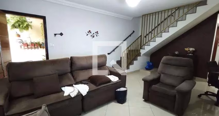Casa com 3 quartos à venda na Rua Oleiros, Itaquera, São Paulo