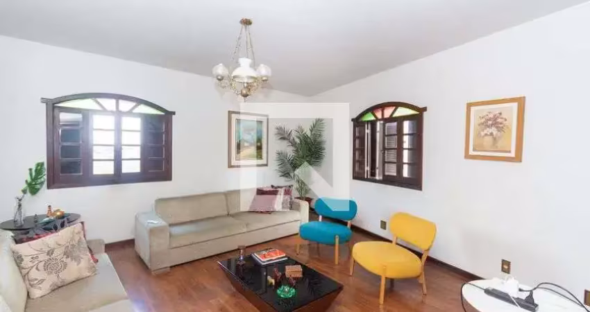 Casa para venda - california, 4 quartos,  486 m² - belo horizonte
