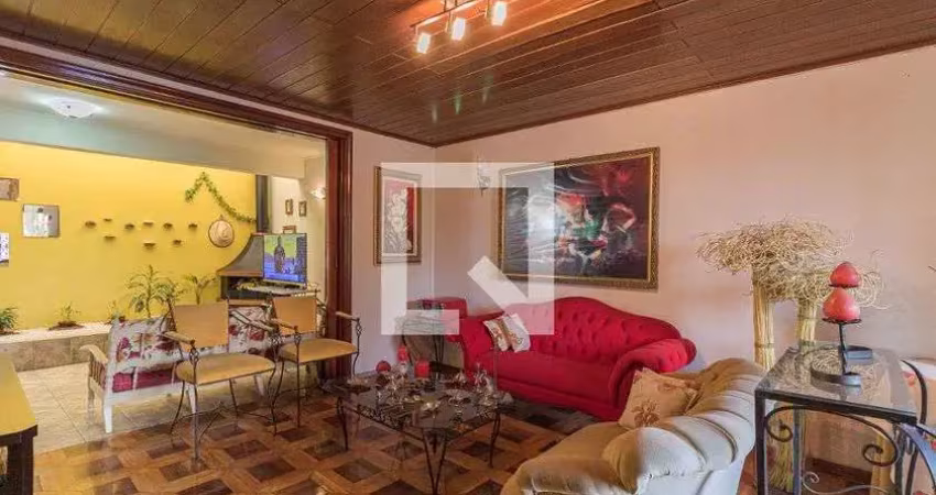 Casa para venda - vila ipiranga, 3 quartos,  265 m² - porto alegre