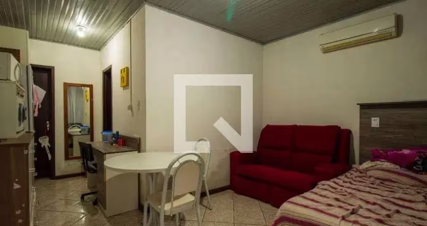 Casa para venda - campo novo, 1 quarto,  310 m² - porto alegre