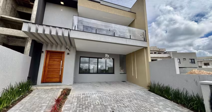 Sobrado a venda com 3 quartos Sendo uma Suite em Condominio Fechado