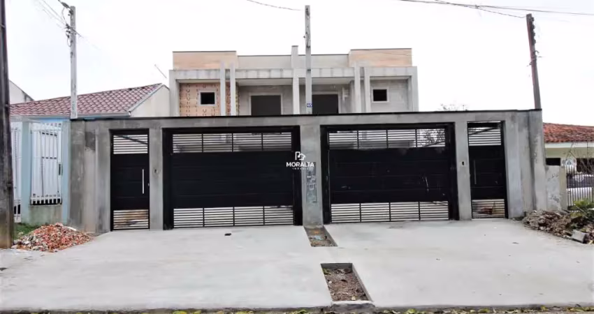Excelente sobrado com 03 quartos sendo uma suíte no são pedro
