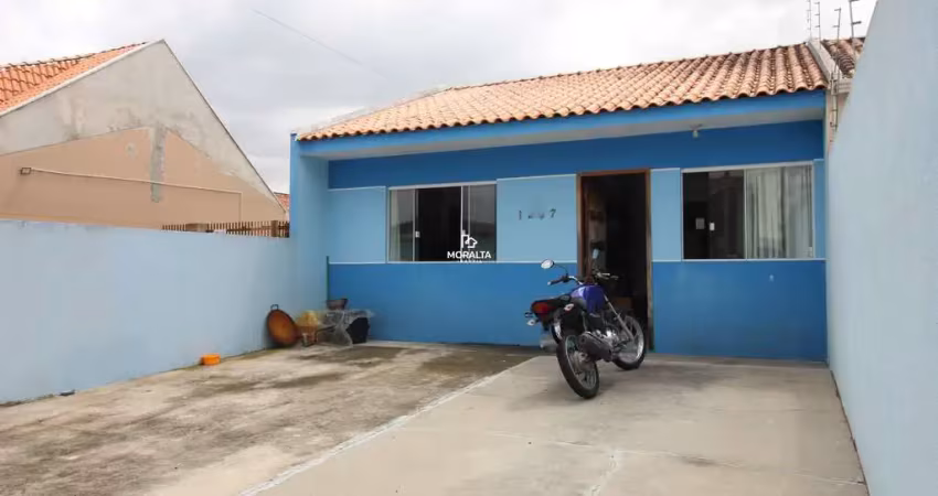 Casa com 02 quartos no Parque da Fonte!