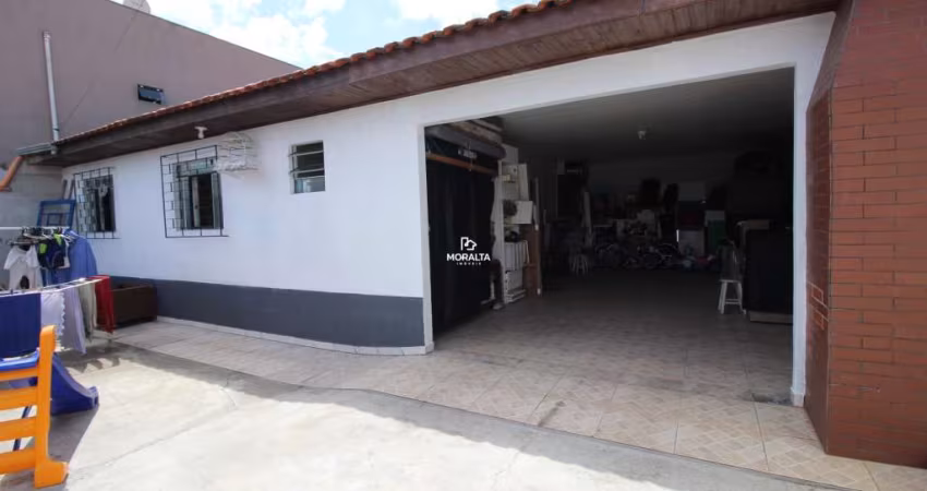 Casa 03 Quartos Sendo 01, Área Gourmet no Iná