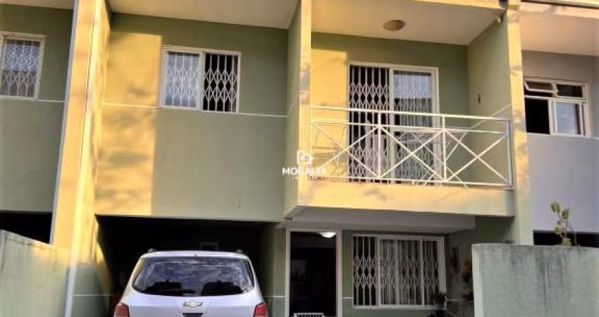 Sobrado  03 Quartos, sendo 01 Suíte Master com sacada no Guaíra