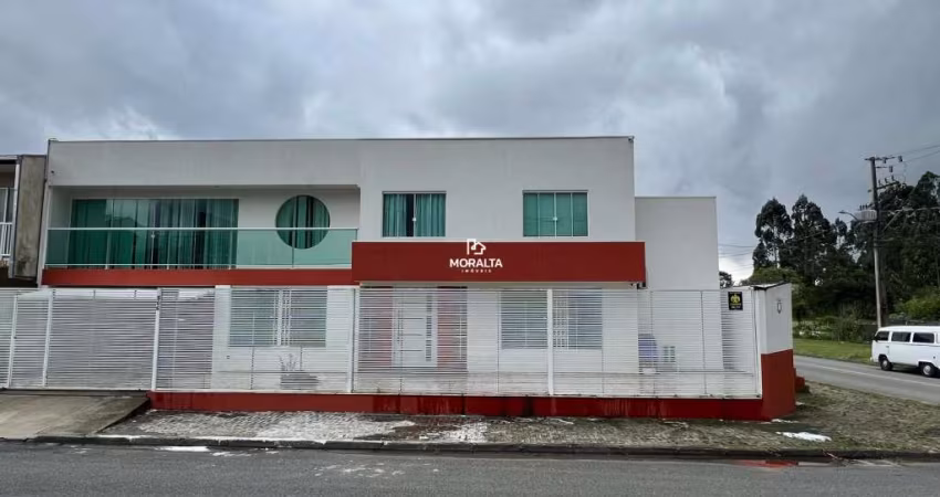 Casa com 05 Quartos Jd Dona Rosa