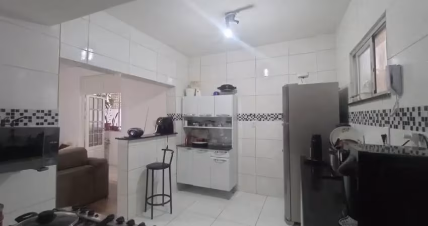 Apartamento com 3 quartos à venda na Avenida Dom João VI, 162, Brotas, Salvador