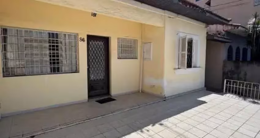 Casa para Venda em Osasco, Vila Campesina, 2 dormitórios, 1 banheiro, 5 vagas