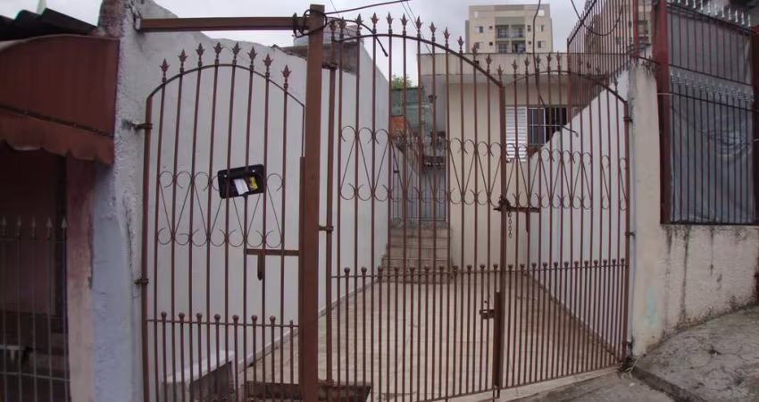 Casa para Locação em Osasco, Vila Yolanda, 1 dormitório, 1 banheiro, 1 vaga