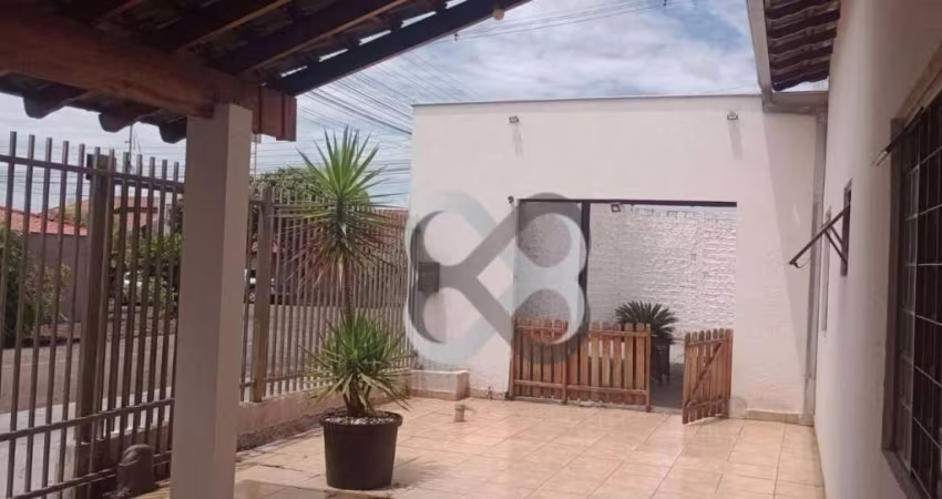Casa com 2 dormitórios à venda, 90 m² por R$ 430.000,00 - Residencial Abussafe - Londrina/PR