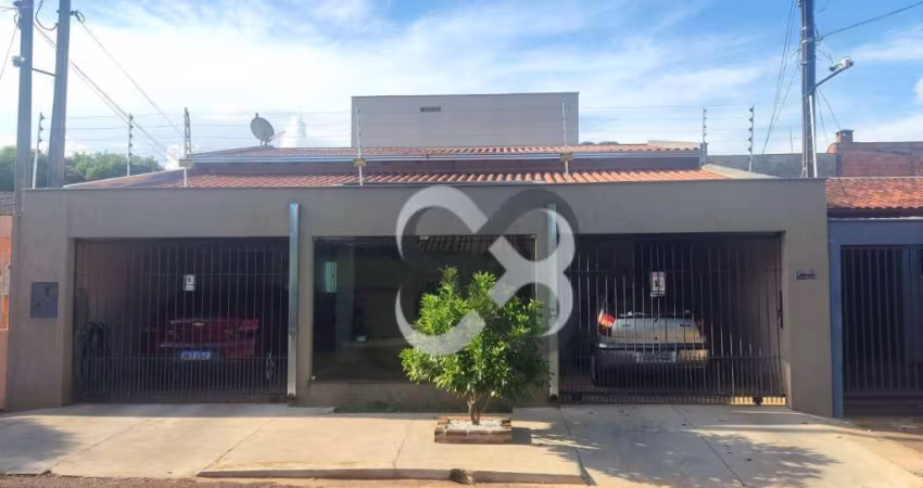 Casa com 3 dormitórios à venda, 150 m² por R$ 550.000,00 - Conjunto Habitacional Santiago II - Londrina/PR