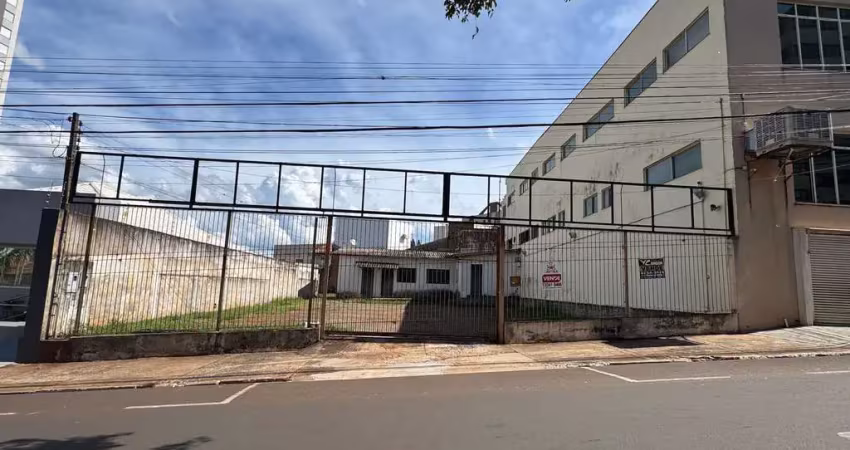 Terreno comercial com 465m² – excelente localização e potencial de construção