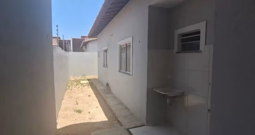 Repasse de casa com 2 quartos perto da fábrica fortaleza em gererai itaitinga
