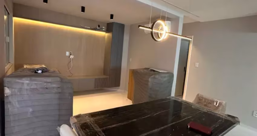 Casa plana na maraponga – 2 quartos com suíte e 2 vagas, localização privilegiada!
