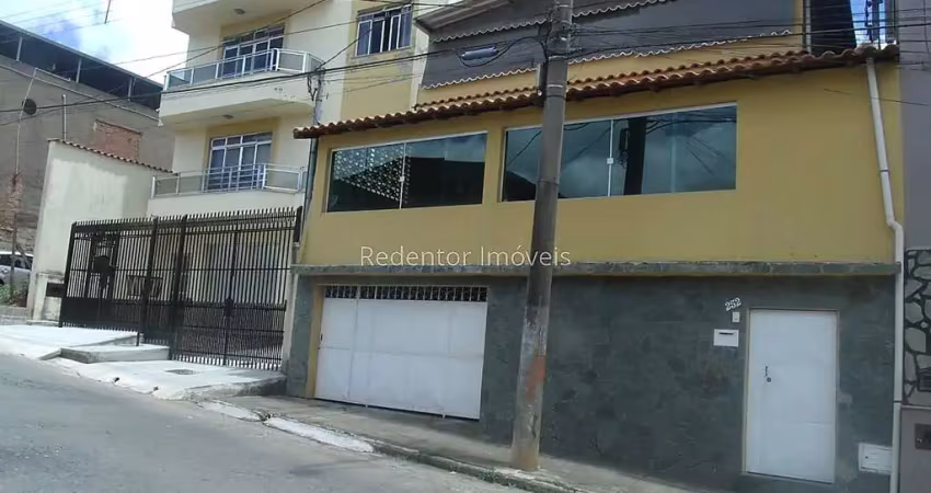 Casa com 3 quartos à venda no Santa Cândida, Juiz de Fora 