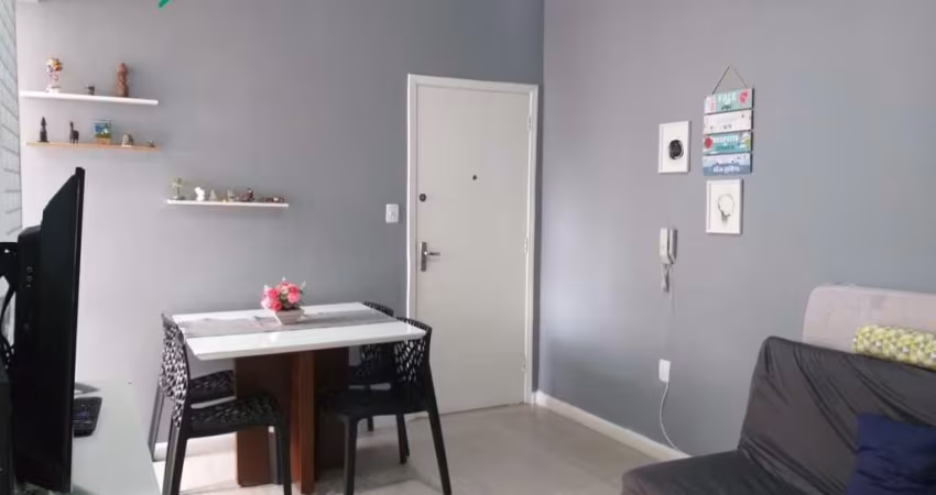 Ed Bauru - Apartamento em Boqueirão, Santos/SP