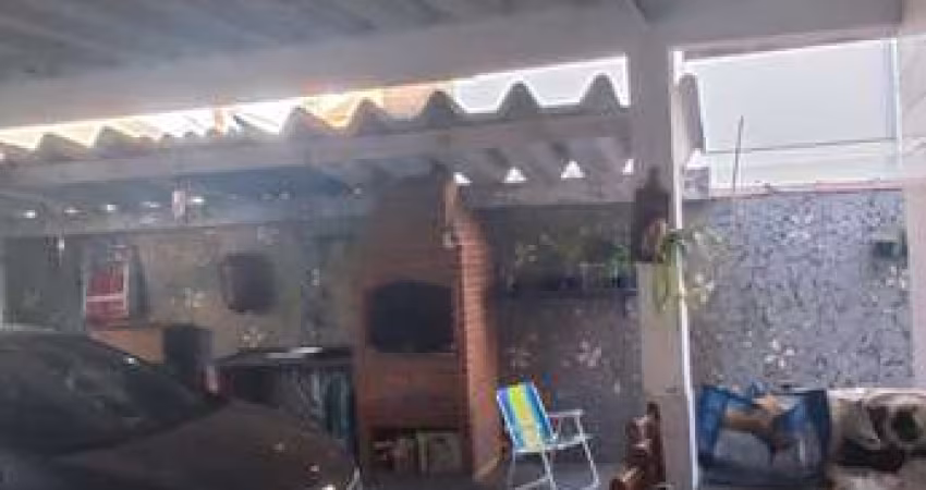 Casa Térrea com 3 quartos à venda no Estuário, em Santos.