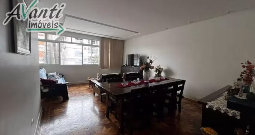 Casa sobreposta alta à venda na ponta da praia – 3 quartos, 2 vagas e varanda