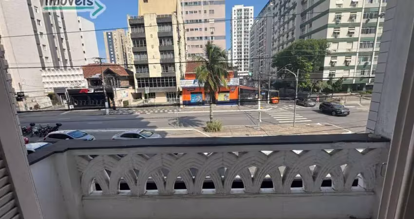 Apartamento de 2 quartos, 72 m², a poucos metros da praia de são vicente.