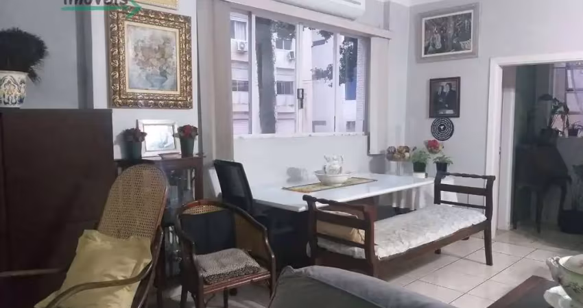Apartamento a uma quadra da praia do gonzaga em santos.