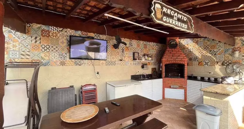 Casa com 4 quartos à venda na Rua Rodrigo Silva, 249, Macuco, Santos
