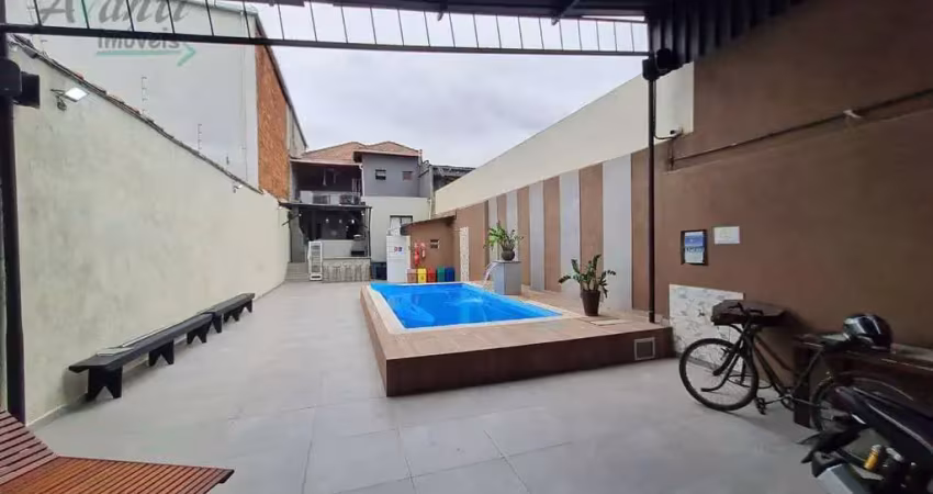 Casa porteira fechada. excelente oportunidade , para morar e ter seu próprio negócio com locações para festas
