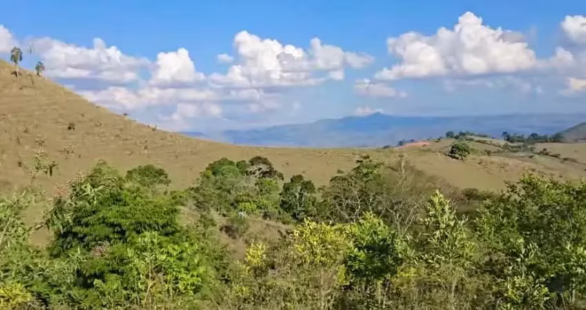 Terreno à venda na Praça Professor Maximiano Lambert, Zona Rural, Cambuí