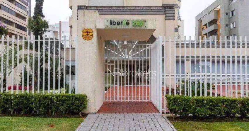 2 dormitórios com suíte e sacada com churrasqueira a carvão!