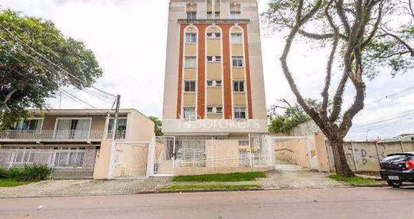 Compacto no edifício quebec: conveniência e acessibilidade em curitiba
