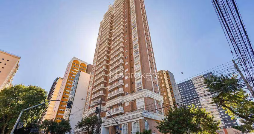 Apartamento amplo e sofisticado à venda no coração da cidade