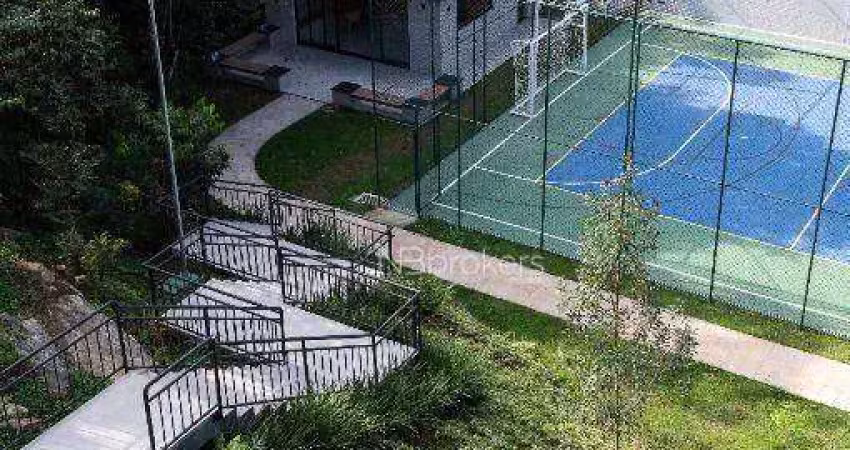 Terreno amplo com infraestrutura completa e segurança 24h!