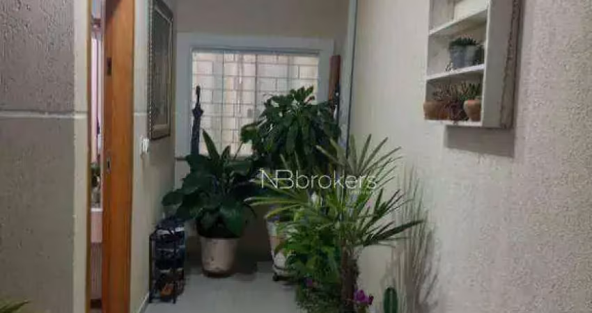 Casa térrea em condomínio fechado com apenas 3 unidades!