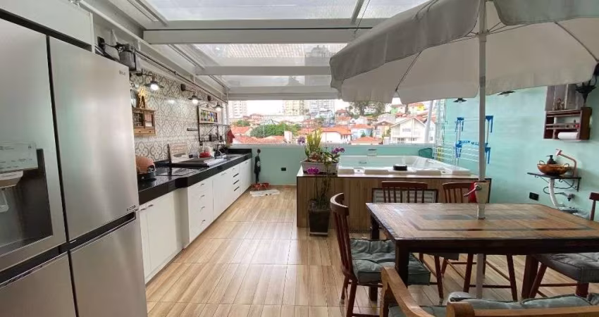Linda casa em condomínio à venda no Jardim Londrina, São Paulo-SP: 3 quartos, 3 suítes, 1 sala, 4 banheiros, 3 vagas, 228m².