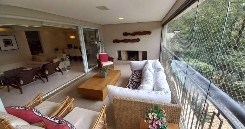 Apartamento de luxo com 3 suítes e 4 vagas na Vila Andrade, São Paulo - SP: confira essa oportunidade!